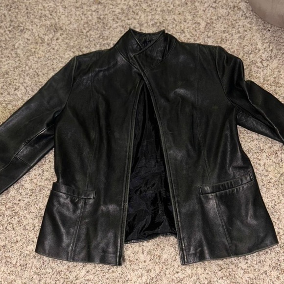 Jackets & Blazers - Chic Black Leather Jacket for Women